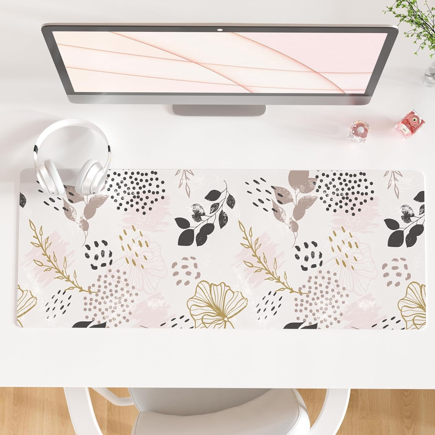 QIYI White Mouse Pad, Cute Marble Large Desk Mat, PU Leather Desk Protector Mousepad, Gold Grey Striped Waterproof Computer Keyboard Gaming Mouse Pads, Non Slip Extended Writing Pad 31.5" X 15.7"