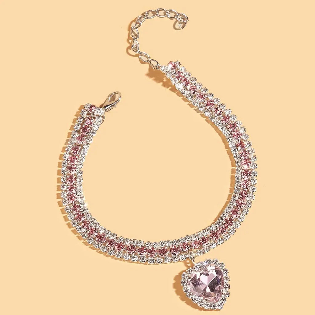 Heart-Shaped Artificial Diamond Pet Collar - Elegant Accessory for Cats and Dogs