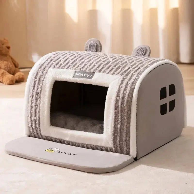 Three-Dimensional Bear Curved Cozy Winter Dog House and Cat Bed - Thickened Windproof Enclosure for Medium and Small Pets