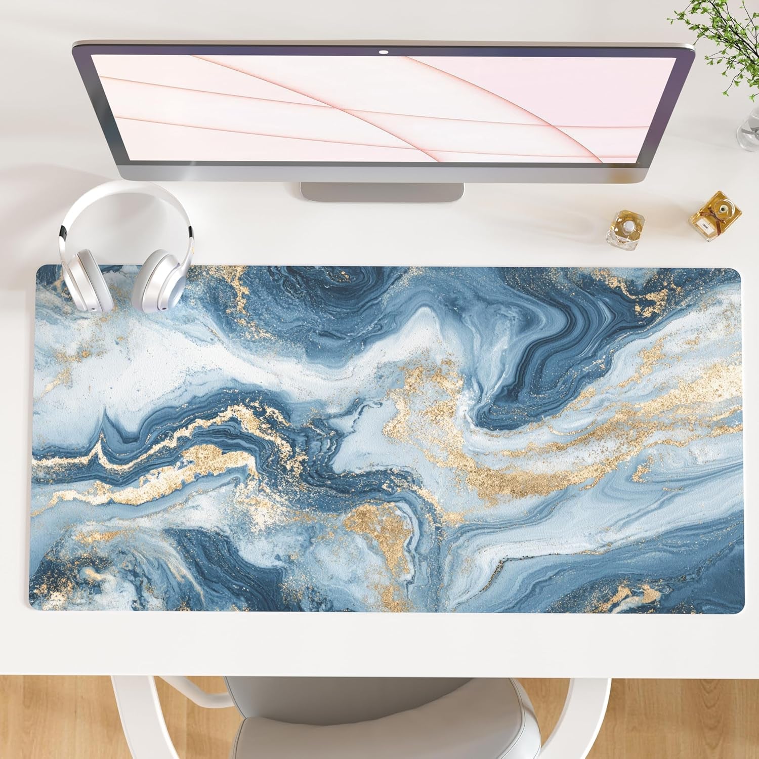 QIYI White Mouse Pad, Cute Marble Large Desk Mat, PU Leather Desk Protector Mousepad, Gold Grey Striped Waterproof Computer Keyboard Gaming Mouse Pads, Non Slip Extended Writing Pad 31.5" X 15.7"