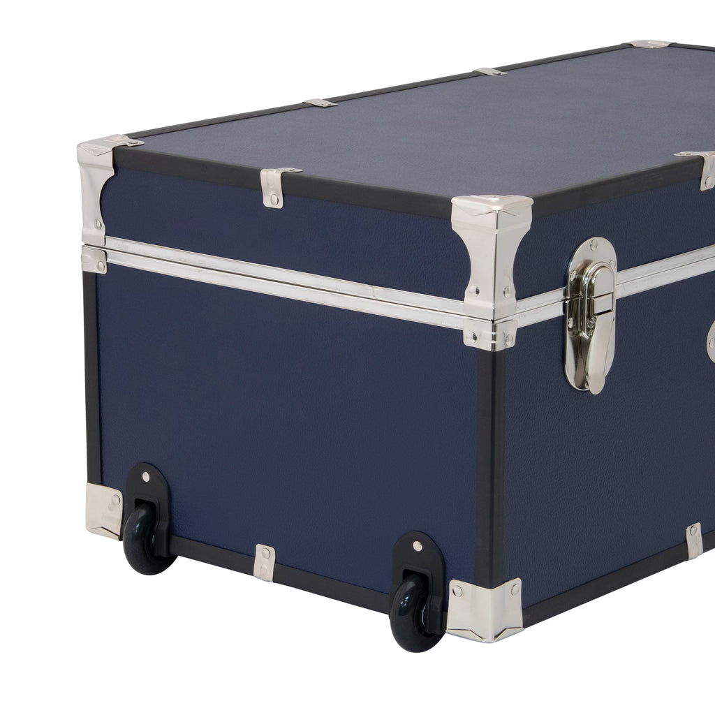 Seward Explorer 30" Trunk with Wheels & Lock, Blue