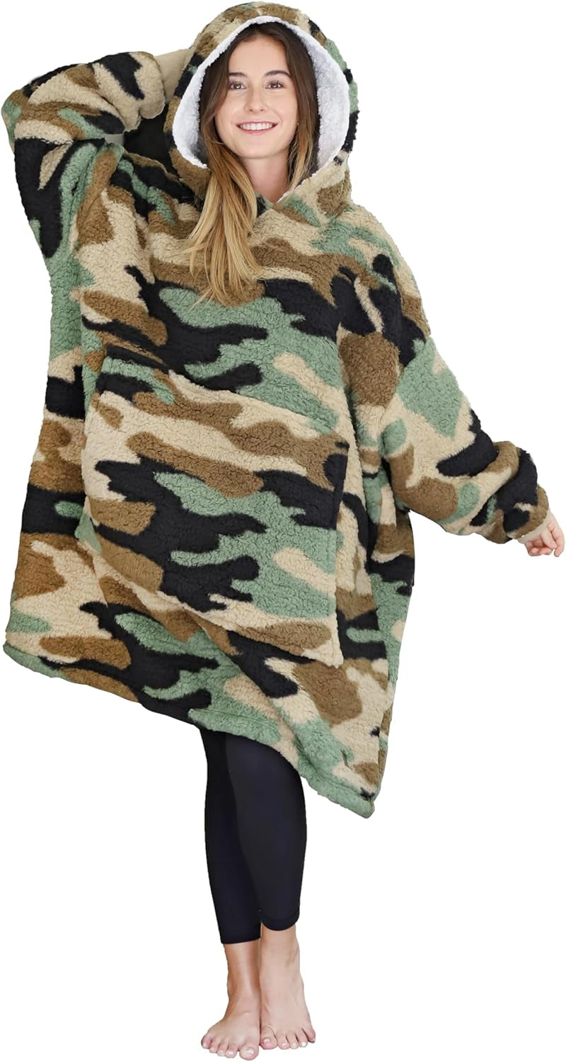 Cozy Up with Tirrinia Extra Long Oversized Sherpa Hoodie Blanket - Perfect Christmas Gift for Men, Women, and Teens in Grey!