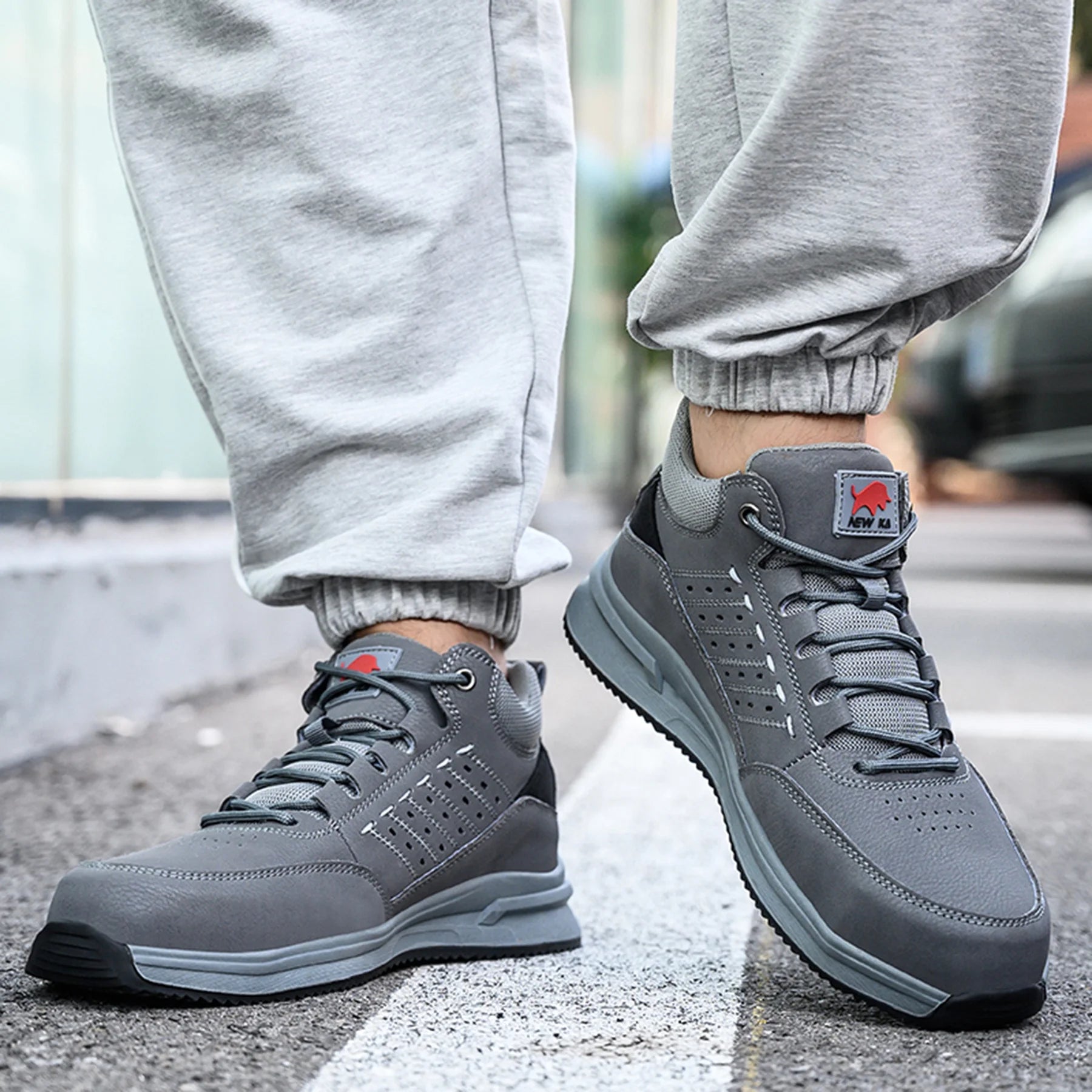 Composite Toe Safety Shoes for Men Women Lightweight Work Sneakers Leather Industrial Boots