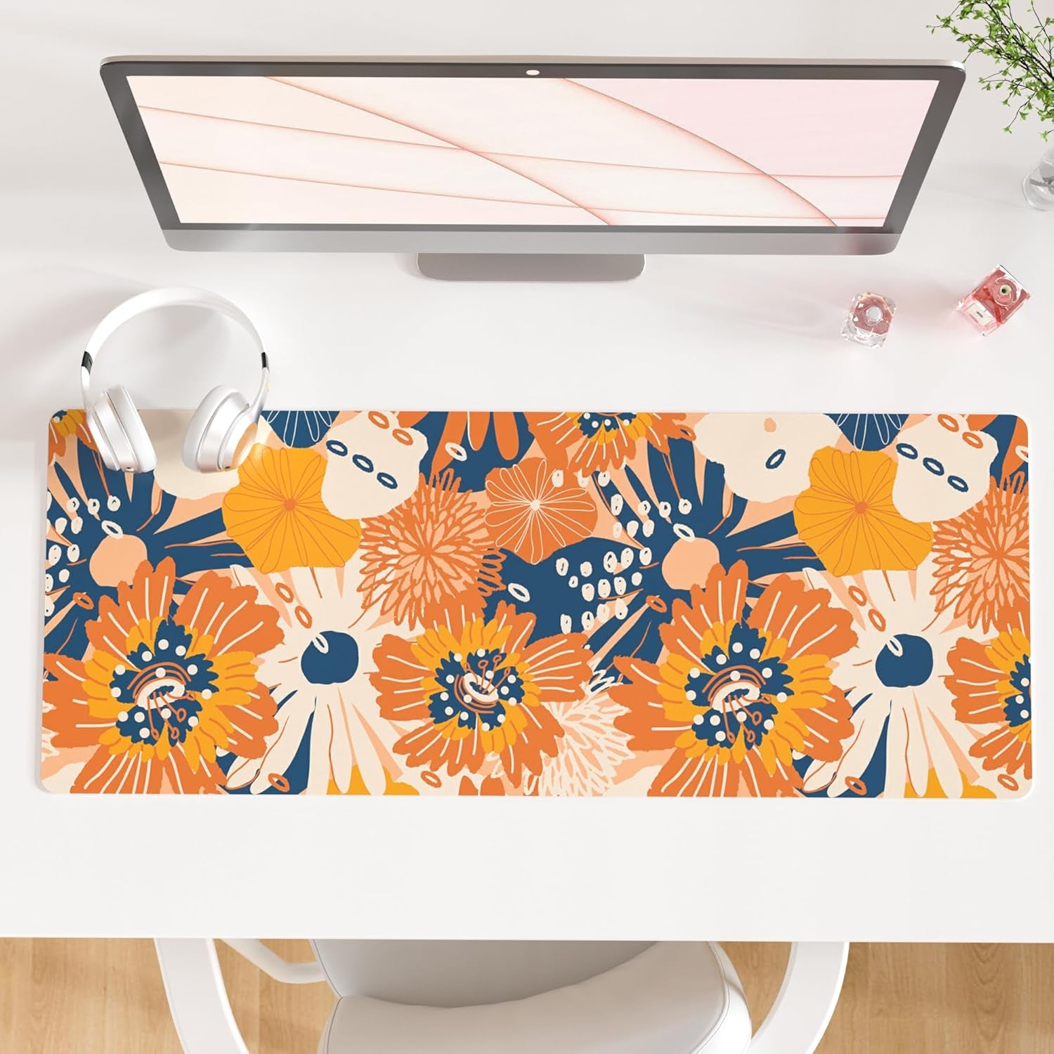 QIYI White Mouse Pad, Cute Marble Large Desk Mat, PU Leather Desk Protector Mousepad, Gold Grey Striped Waterproof Computer Keyboard Gaming Mouse Pads, Non Slip Extended Writing Pad 31.5" X 15.7"